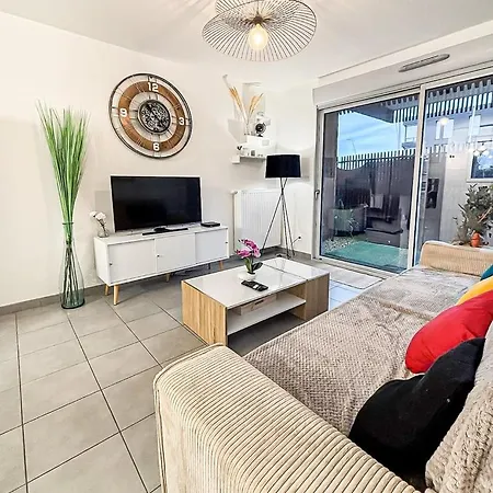 Апартаменты Le Saint Eloi, Terrasse, Confortable Et Parking *