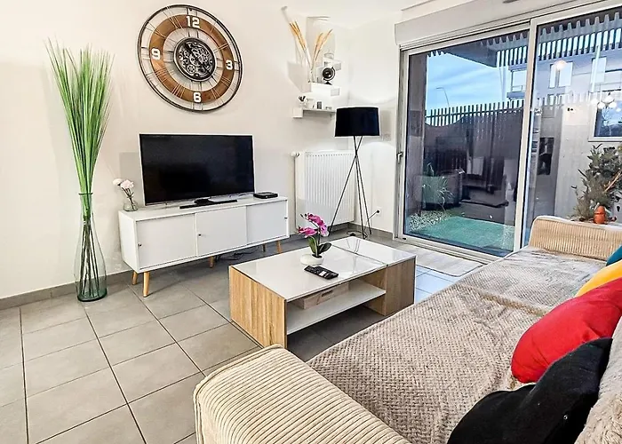 Appartement Le Saint Eloi, Terrasse, Confortable Et Parking La Rochelle (Charente-Maritime)