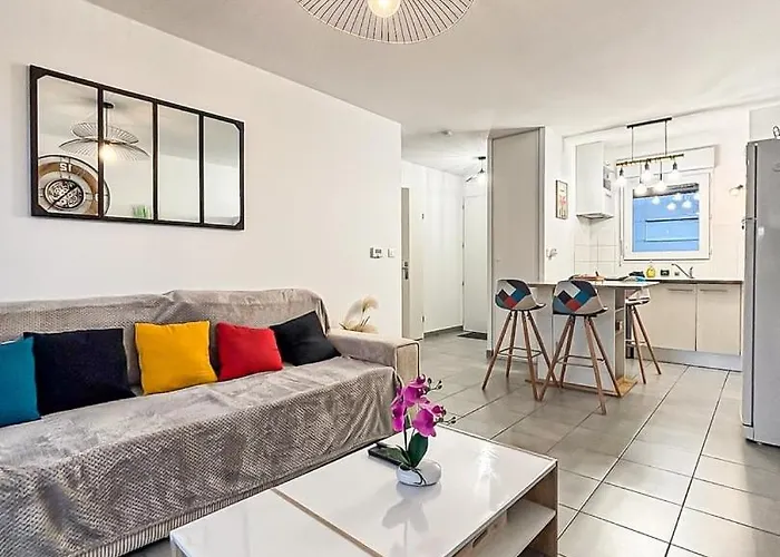 Le Saint Eloi, Terrasse, Confortable Et Parking Appartement La Rochelle (Charente-Maritime)