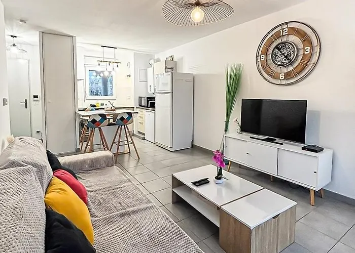 Le Saint Eloi, Terrasse, Confortable Et Parking *